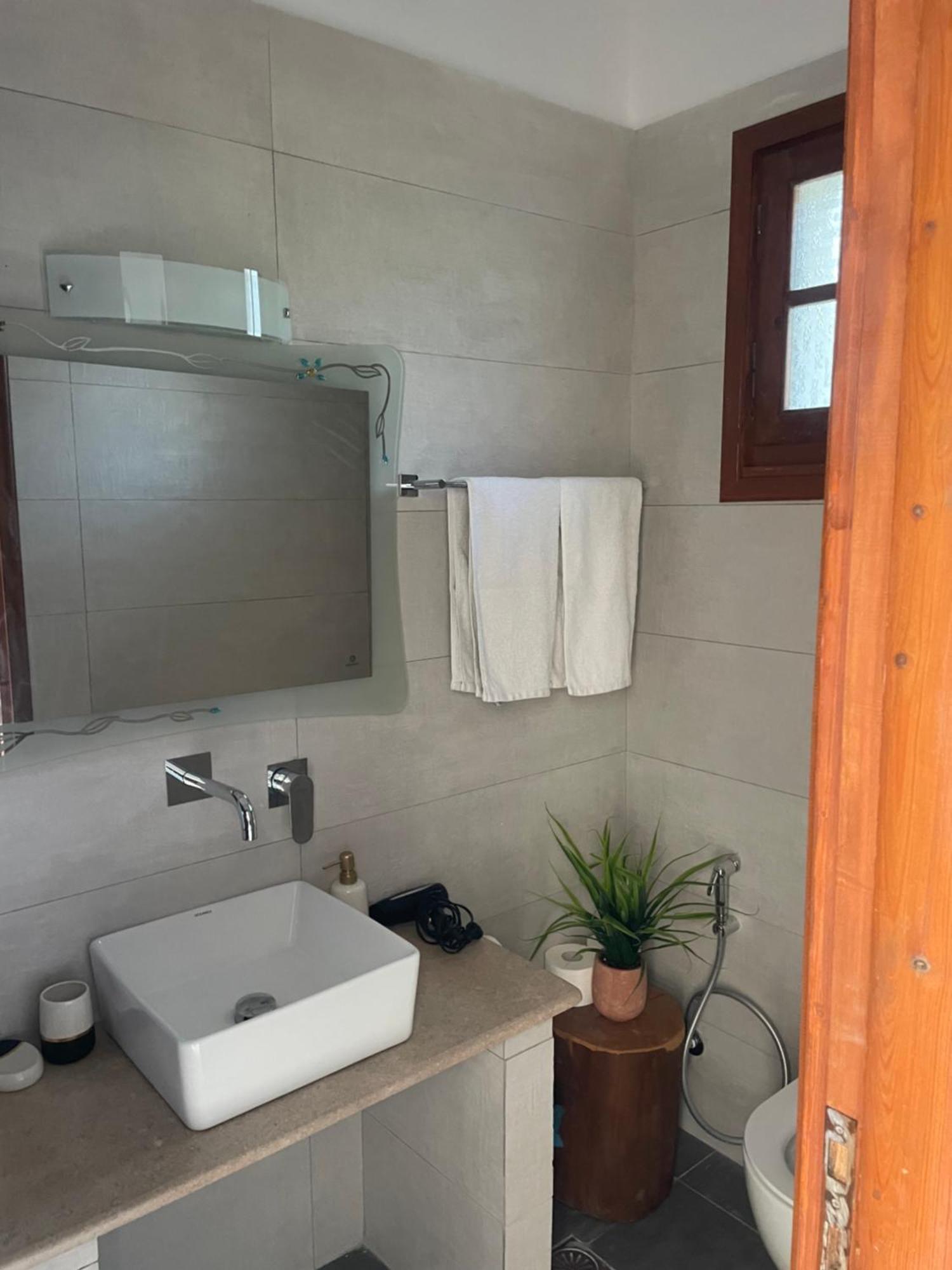 Gerani Apartment วาซิลิคอส ภายนอก รูปภาพ