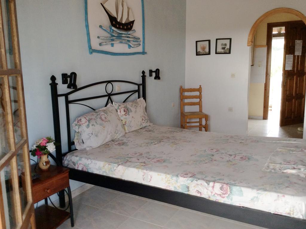 Gerani Apartment วาซิลิคอส ห้อง รูปภาพ