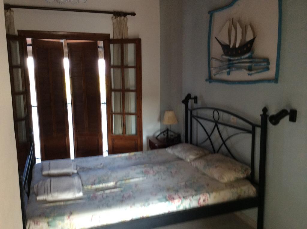 Gerani Apartment วาซิลิคอส ห้อง รูปภาพ